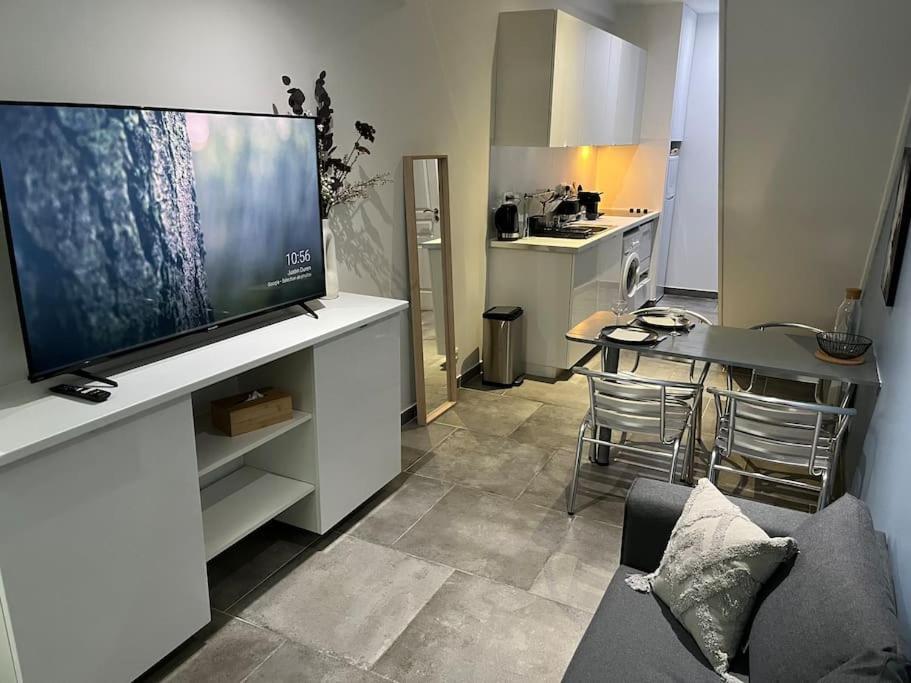 Magnifique Duplex Central A 2 Min De La Gare. Vernon  Extérieur photo